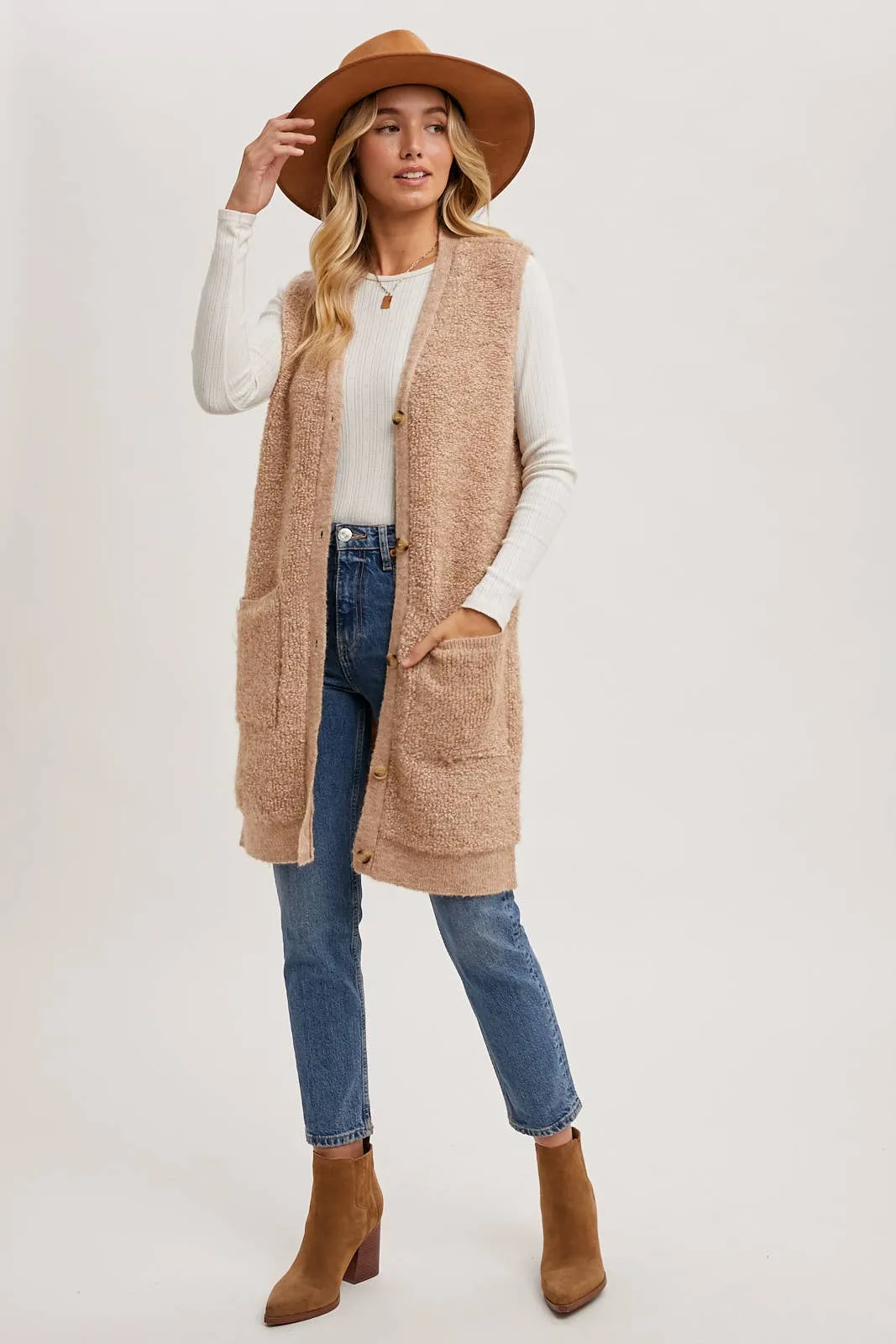 BLUIVY BUTTON DOWN V-NECK TEDDY KNIT LONG LINED VEST