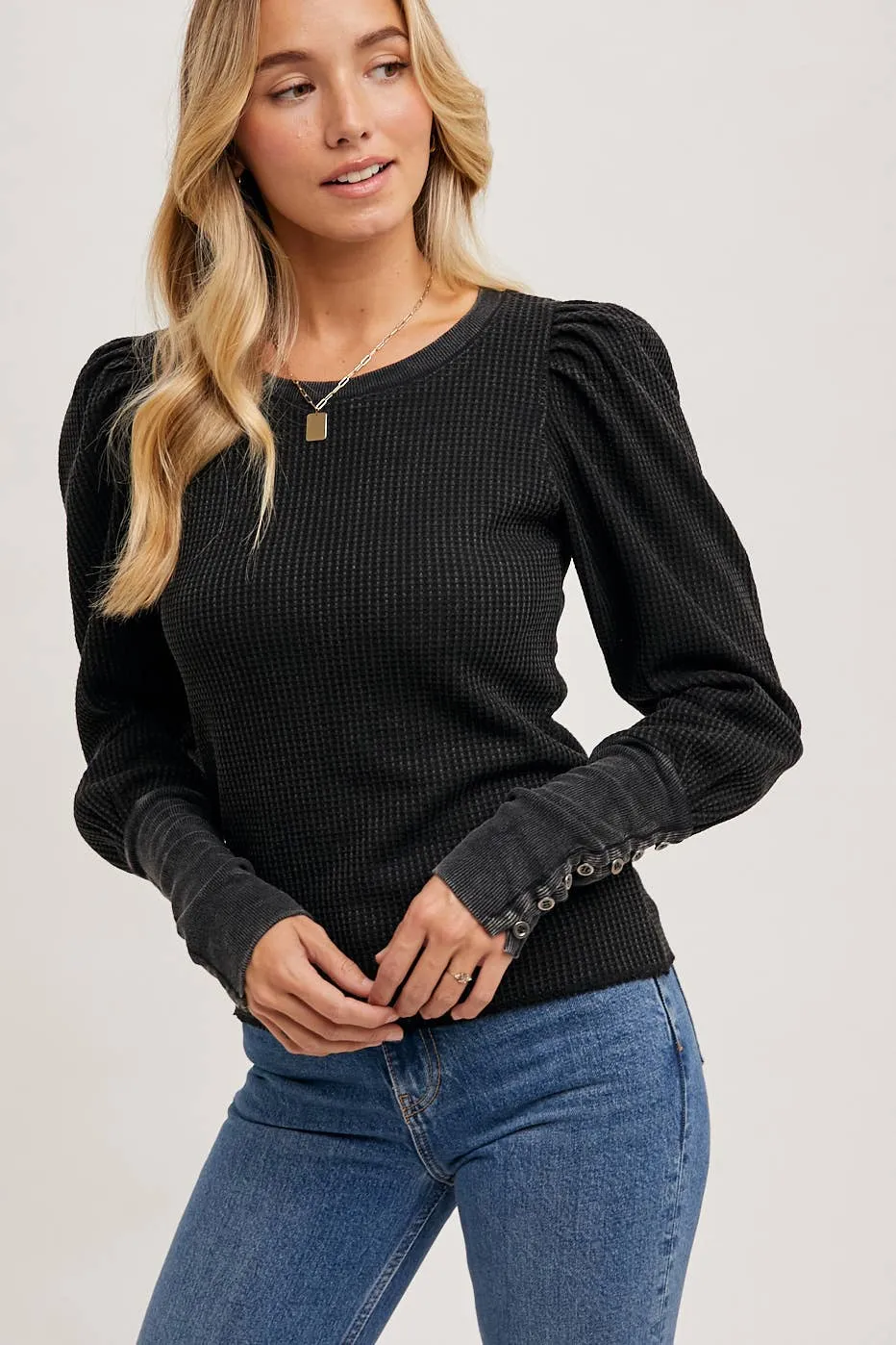 BLUIVY PUFF SLEEVED WAFFLE KNIT PULLOVER