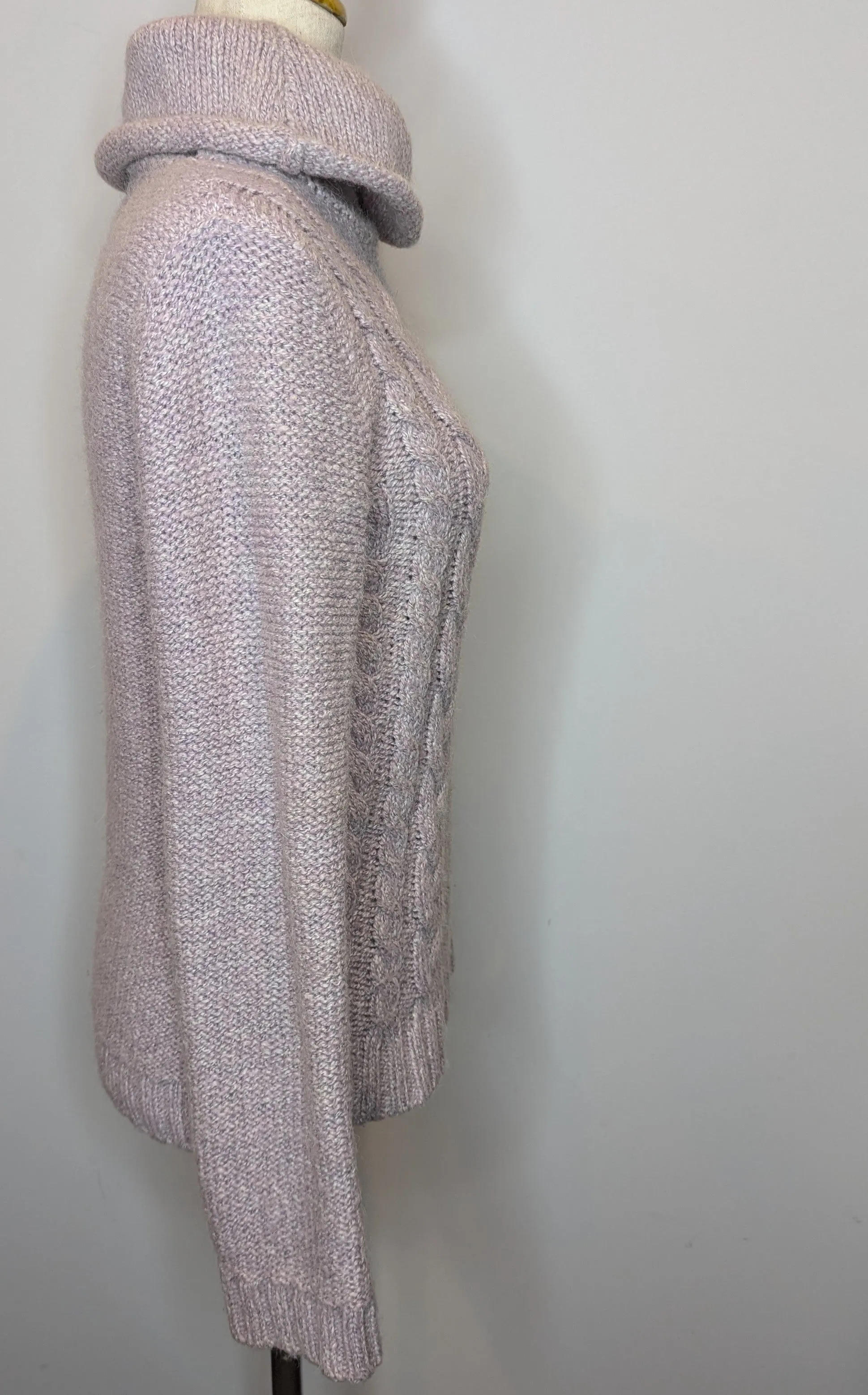 Camilla & Marc C&M Lilac Cable Knit Turtleneck Pullover Sweater