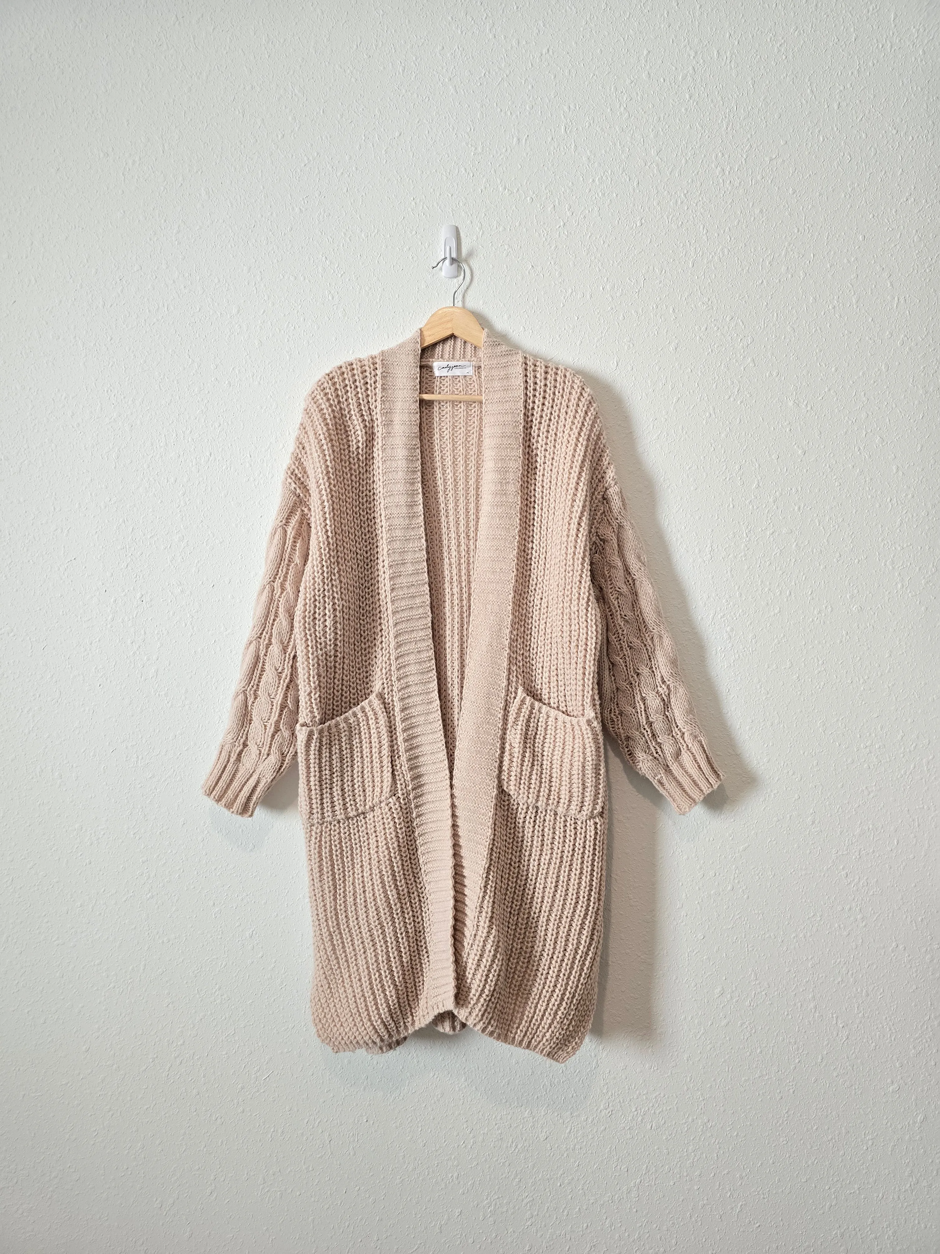 Carly Jean Cozy Textured Cardigan (M)