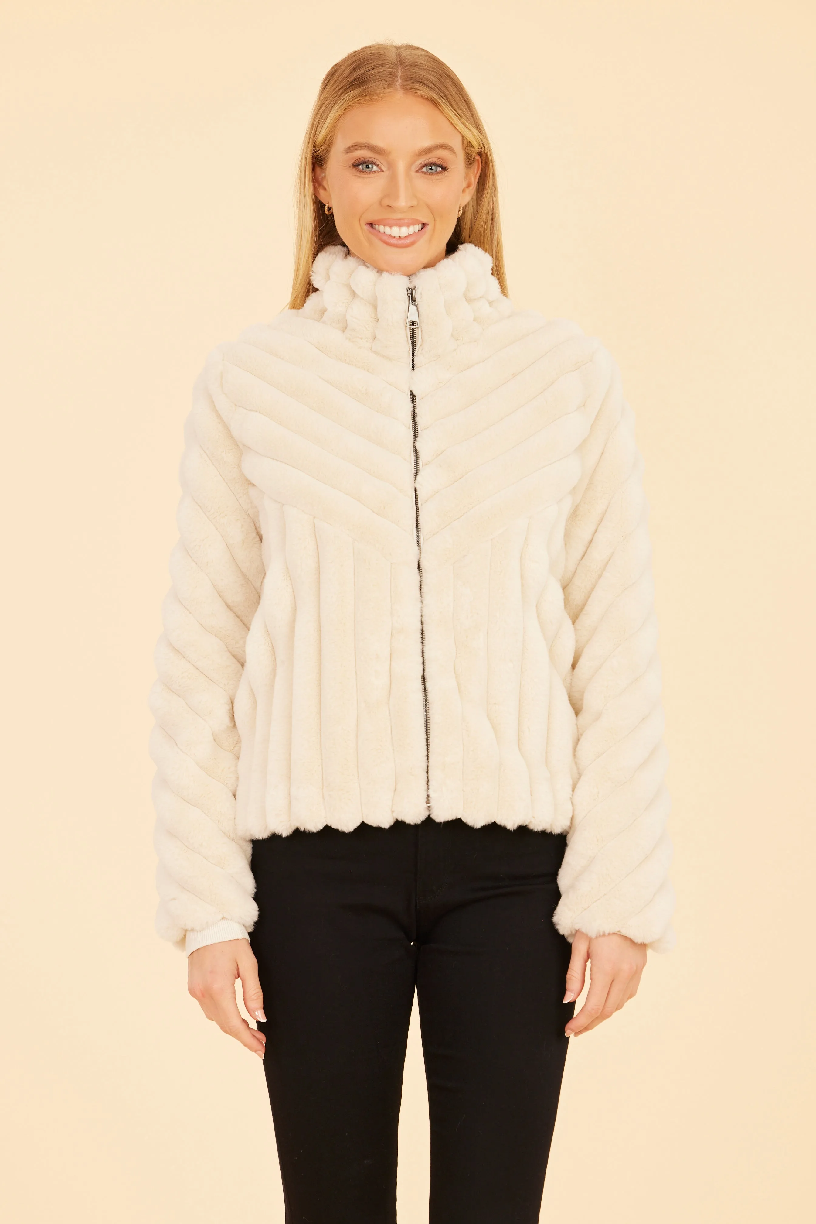 Faux Fur Grooved Zip-Up Jacket