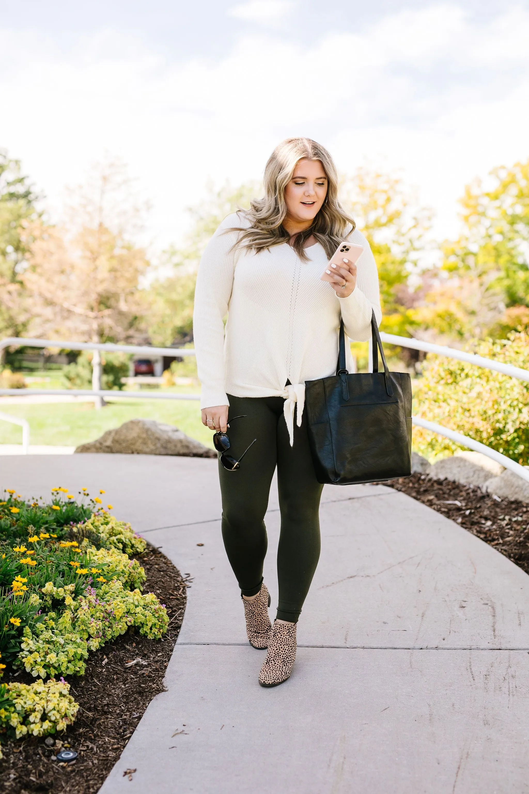 Fleece Lined Leggings In Olive