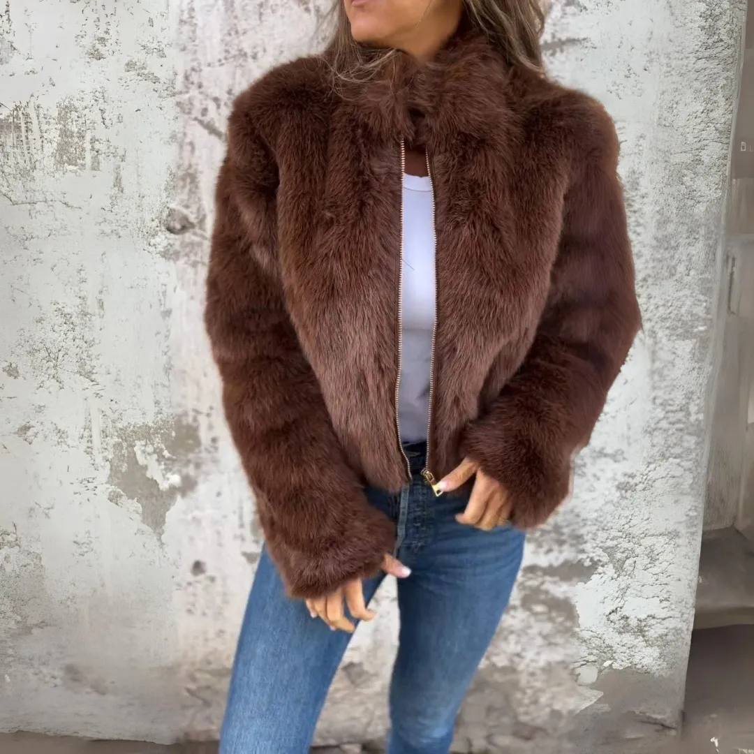 Luxurious Faux Fur Winter Jacket - Stylish and Warm for Cold Weather