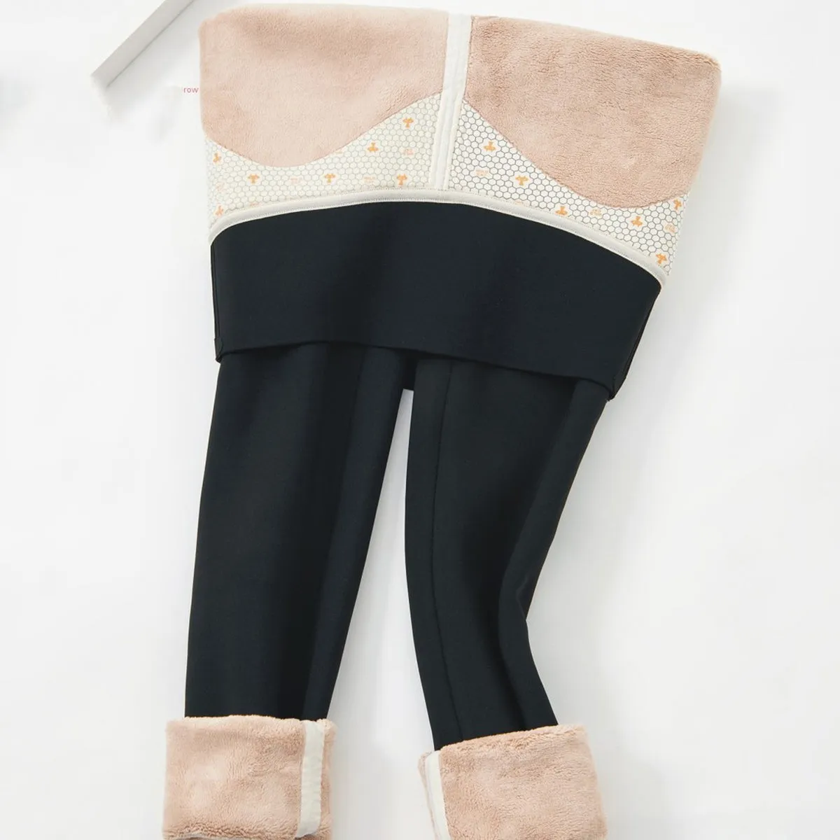 Thickened Lamb Cashmere High-Waisted Tummy Control Hip Lifting Fleece Leggings